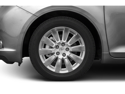 2015 Toyota Sienna XLE Premium 8 Passenger