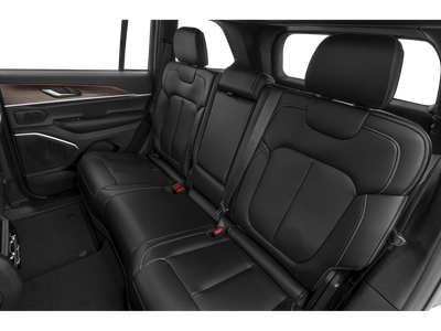 2026 Jeep Grand Cherokee GRAND CHEROKEE LAREDO X 4X2