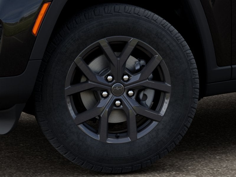 2027 Jeep Grand Cherokee GRAND CHEROKEE LAREDO X 4X2