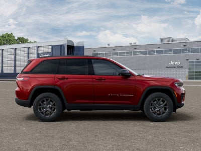 2027 Jeep Grand Cherokee GRAND CHEROKEE LAREDO X 4X2