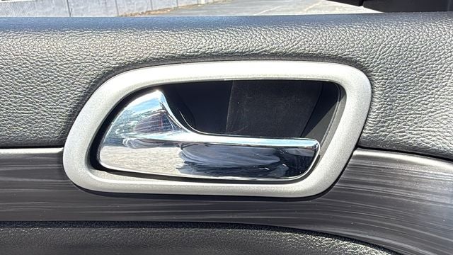 2022 Jeep Grand Cherokee WK Laredo X 4x2