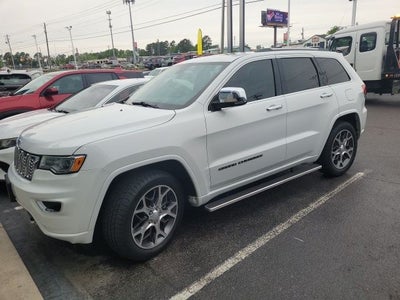 2020 Jeep Grand Cherokee Overland 4x2