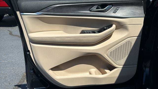 2025 Jeep Grand Cherokee Limited 4x2