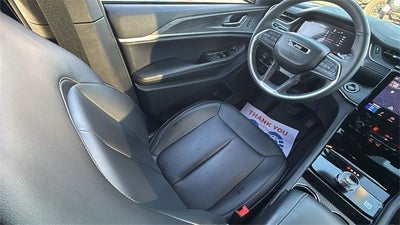 2025 Jeep Grand Cherokee Limited 4x2