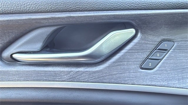 2025 Jeep Grand Cherokee Limited 4x2