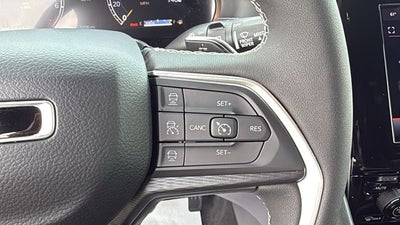 2025 Jeep Grand Cherokee Laredo X 4x4