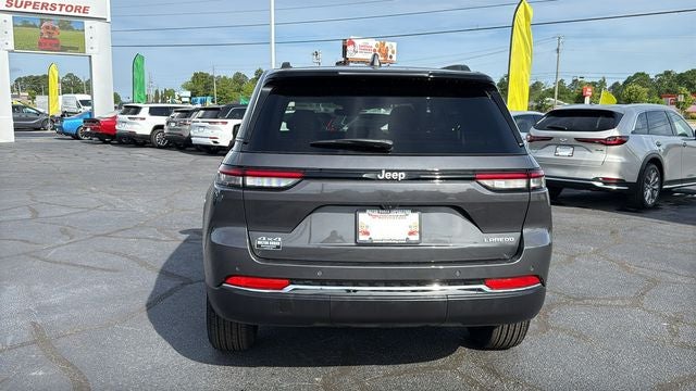 2025 Jeep Grand Cherokee Laredo X 4x4