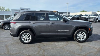 2025 Jeep Grand Cherokee Laredo X 4x4