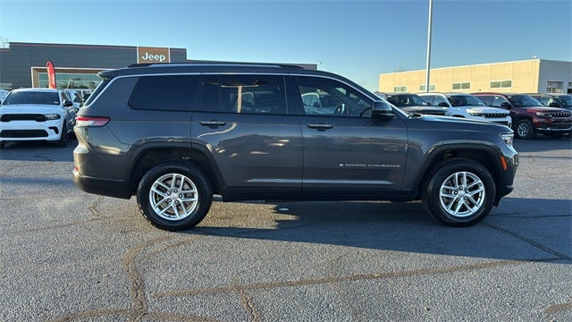 2021 Jeep Grand Cherokee L Laredo 4x4