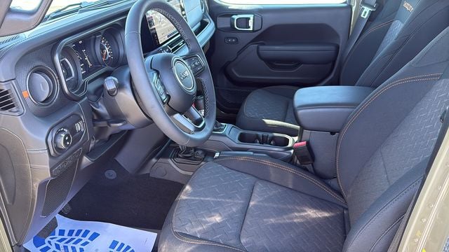 2025 Jeep Gladiator Mojave 4x4