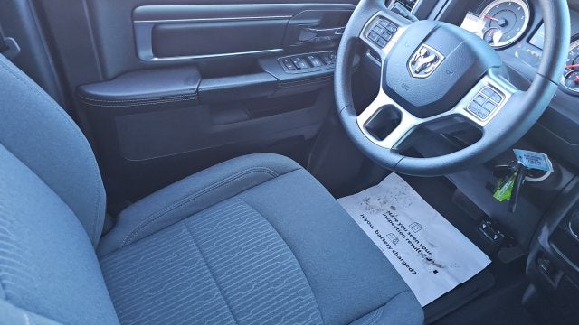 2023 RAM 1500 Classic Warlock Quad Cab 4x2 6'4' Box