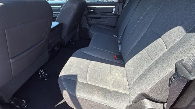 2024 RAM 1500 Classic Warlock Crew Cab 4x2 5'7' Box