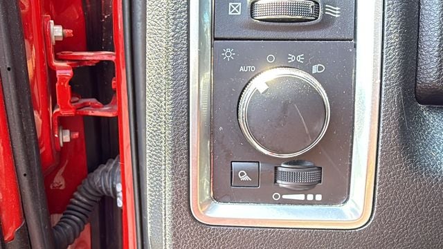 2024 RAM 1500 Classic Warlock Crew Cab 4x2 5'7' Box