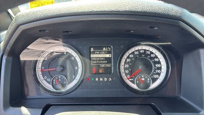 2024 RAM 1500 Classic Warlock Crew Cab 4x2 5'7' Box