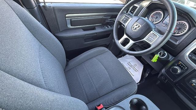 2024 RAM 1500 Classic Warlock Crew Cab 4x2 5'7' Box