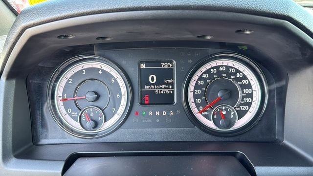 2024 RAM 1500 Classic Warlock Crew Cab 4x2 5'7' Box