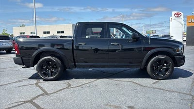 2024 RAM 1500 Classic Warlock Crew Cab 4x2 5'7' Box