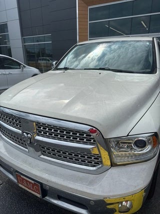2018 RAM 1500 Laramie Crew Cab 4x4 6'4' Box