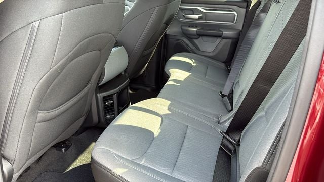2020 RAM 1500 Big Horn Quad Cab 4x2 6'4' Box