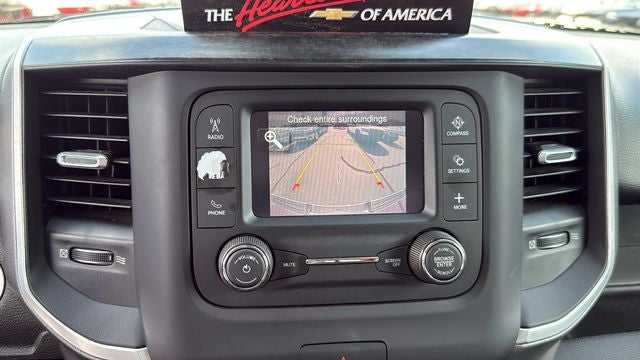 2020 RAM 1500 Big Horn Quad Cab 4x2 6'4' Box