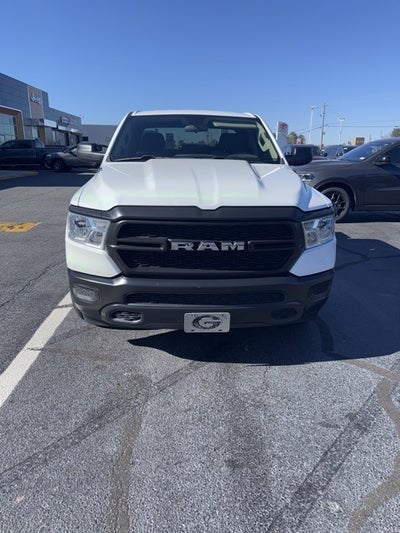 2019 RAM 1500 Tradesman Quad Cab 4x2 6'4' Box