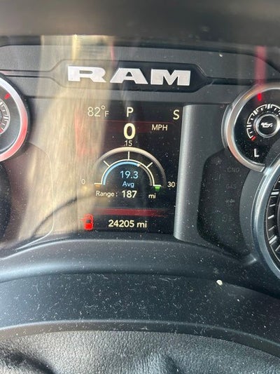 2021 RAM 1500 Big Horn Crew Cab 4x2 5'7' Box