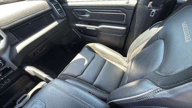 2024 RAM 1500 Laramie Crew Cab 4x2 5'7' Box