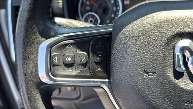 2024 RAM 1500 Laramie Crew Cab 4x2 5'7' Box