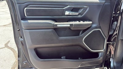2024 RAM 1500 Laramie Crew Cab 4x2 5'7' Box