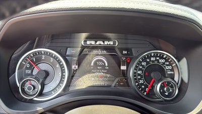2024 RAM 1500 Laramie Crew Cab 4x2 5'7' Box