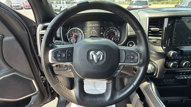 2024 RAM 1500 Laramie Crew Cab 4x2 5'7' Box