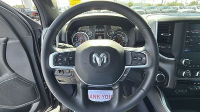 2023 RAM 1500 Big Horn Crew Cab 4x4 5'7' Box