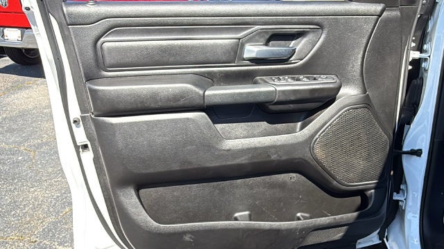 2025 RAM 1500 Tradesman Crew Cab 4x4 5'7' Box