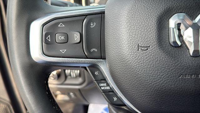 2025 RAM 1500 Big Horn Crew Cab 4x4 5'7' Box