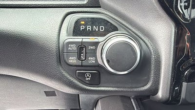 2025 RAM 1500 Big Horn Crew Cab 4x4 5'7' Box