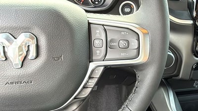 2025 RAM 1500 Big Horn Crew Cab 4x4 5'7' Box