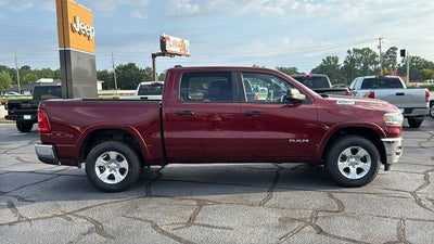 2025 RAM 1500 Big Horn Crew Cab 4x4 5'7' Box