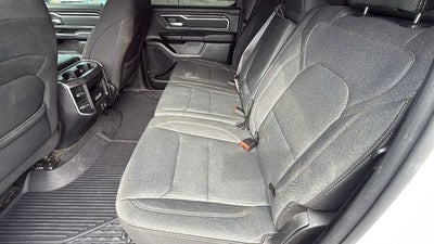 2020 RAM 1500 Big Horn Crew Cab 4x4 5'7' Box