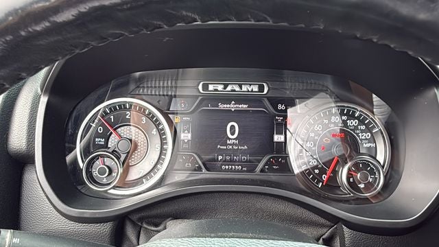 2020 RAM 1500 Big Horn Crew Cab 4x4 5'7' Box