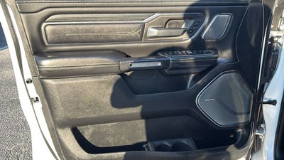 2020 RAM 1500 Limited Crew Cab 4x4 5'7' Box