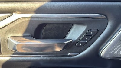 2020 RAM 1500 Limited Crew Cab 4x4 5'7' Box