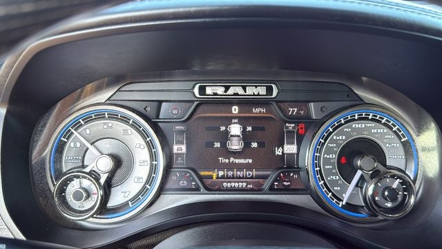 2020 RAM 1500 Limited Crew Cab 4x4 5'7' Box