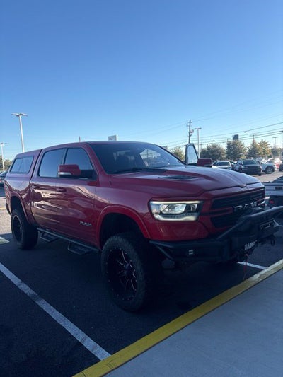 2019 RAM 1500 Laramie Crew Cab 4x4 5'7' Box