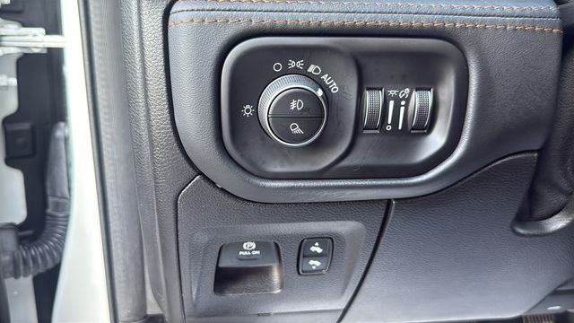 2021 RAM 1500 Limited Longhorn Crew Cab 4x4 5'7' Box