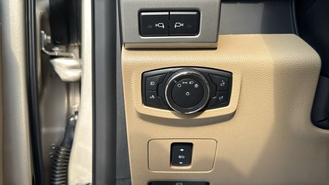 2017 Ford F-350 Lariat
