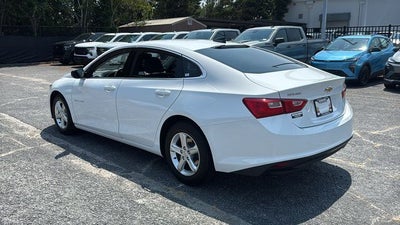 2022 Chevrolet Malibu FWD LS