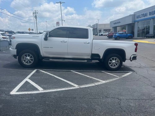 2022 Chevrolet Silverado 2500HD 4WD Crew Cab Standard Bed High Country