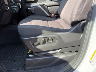2025 Chevrolet Silverado 1500 2WD Crew Cab Short Bed Custom
