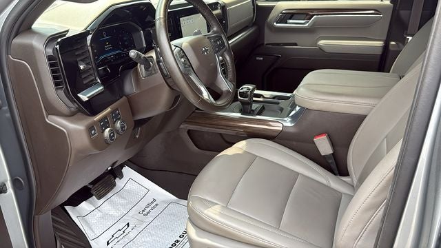 2024 Chevrolet Silverado 1500 4WD Crew Cab Short Bed RST