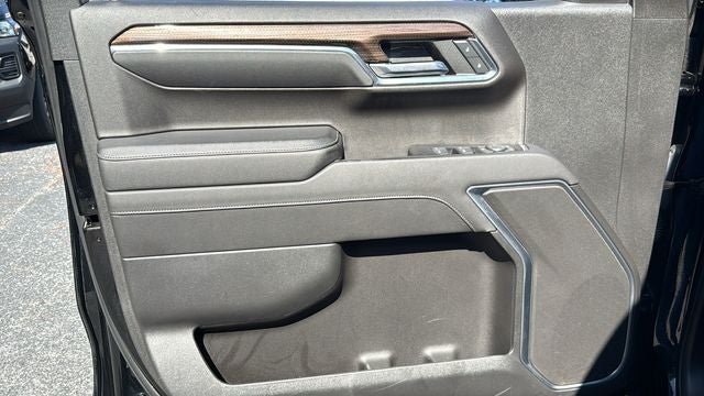 2023 Chevrolet Silverado 1500 4WD Crew Cab Short Bed RST
